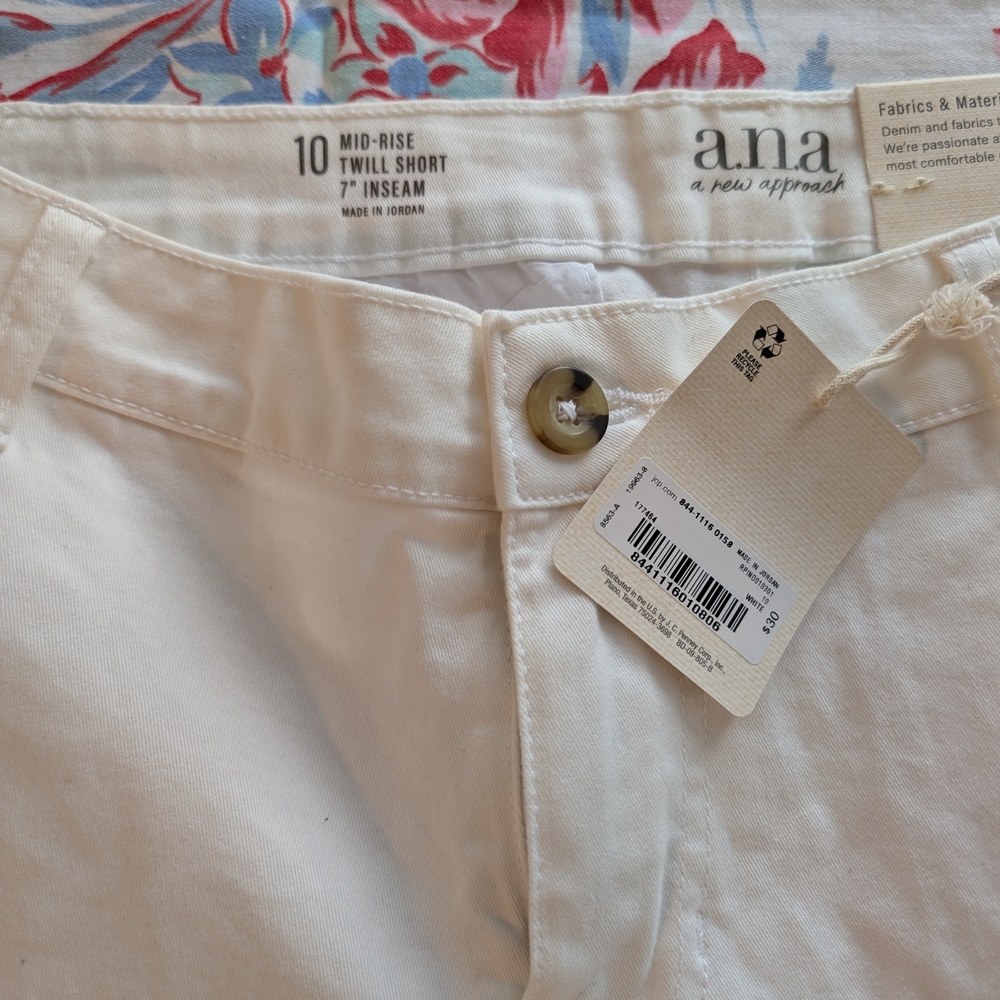 a.n.a Cream Ankle Cropped Jeans